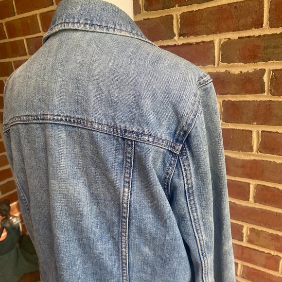 American Eagle Distressed Jean Jacket Size XL - Picture 7 of 15